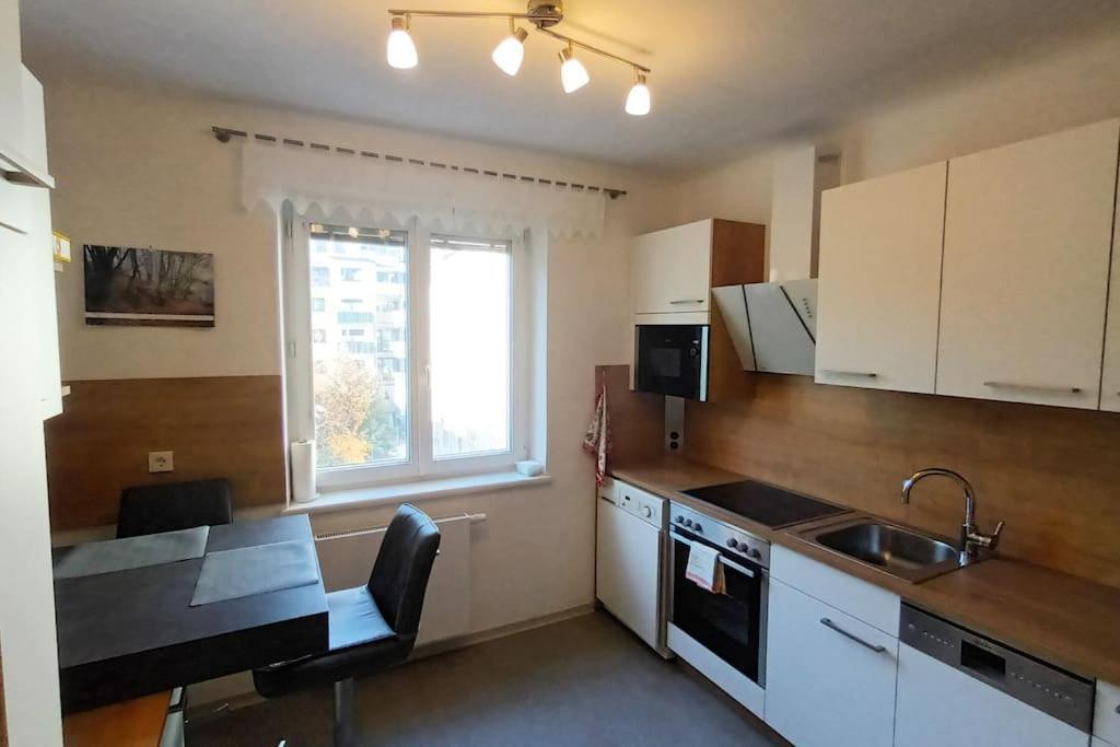 Modernes Apartment In Wien Екстериор снимка
